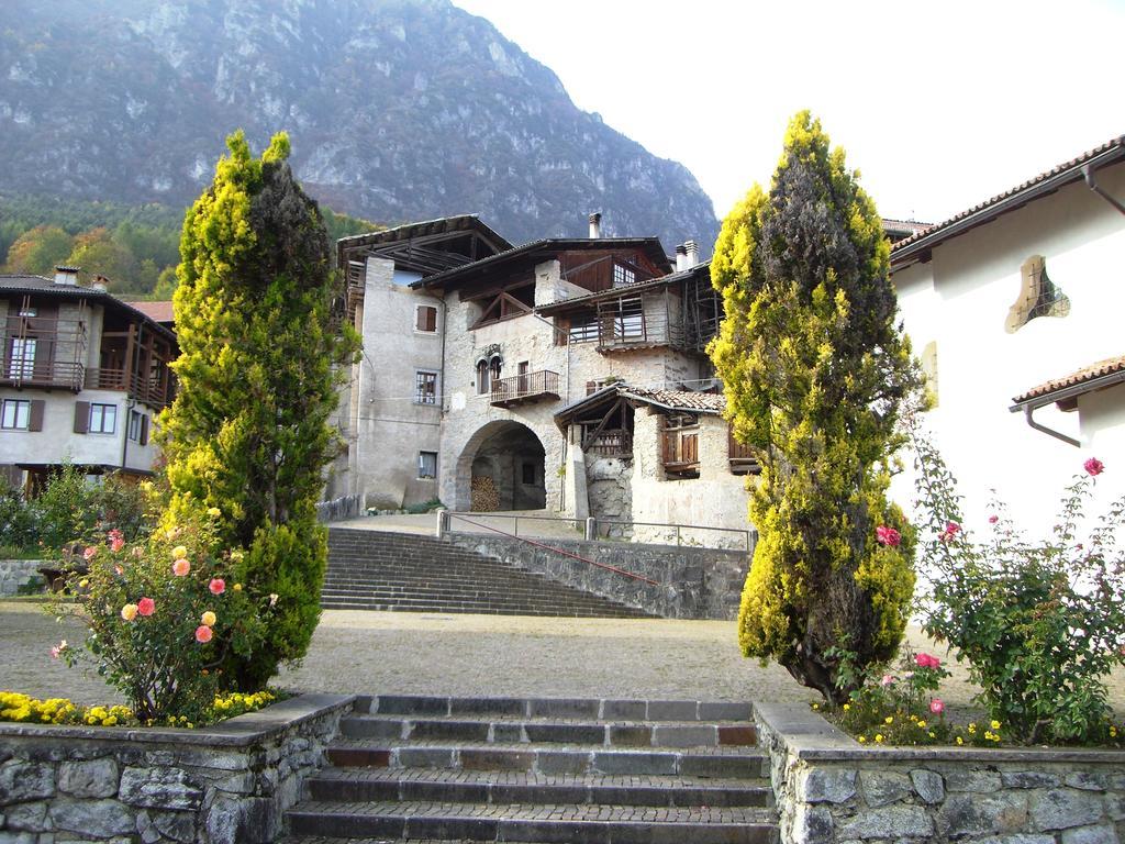 Hotel Posta Comano Terme Luaran gambar