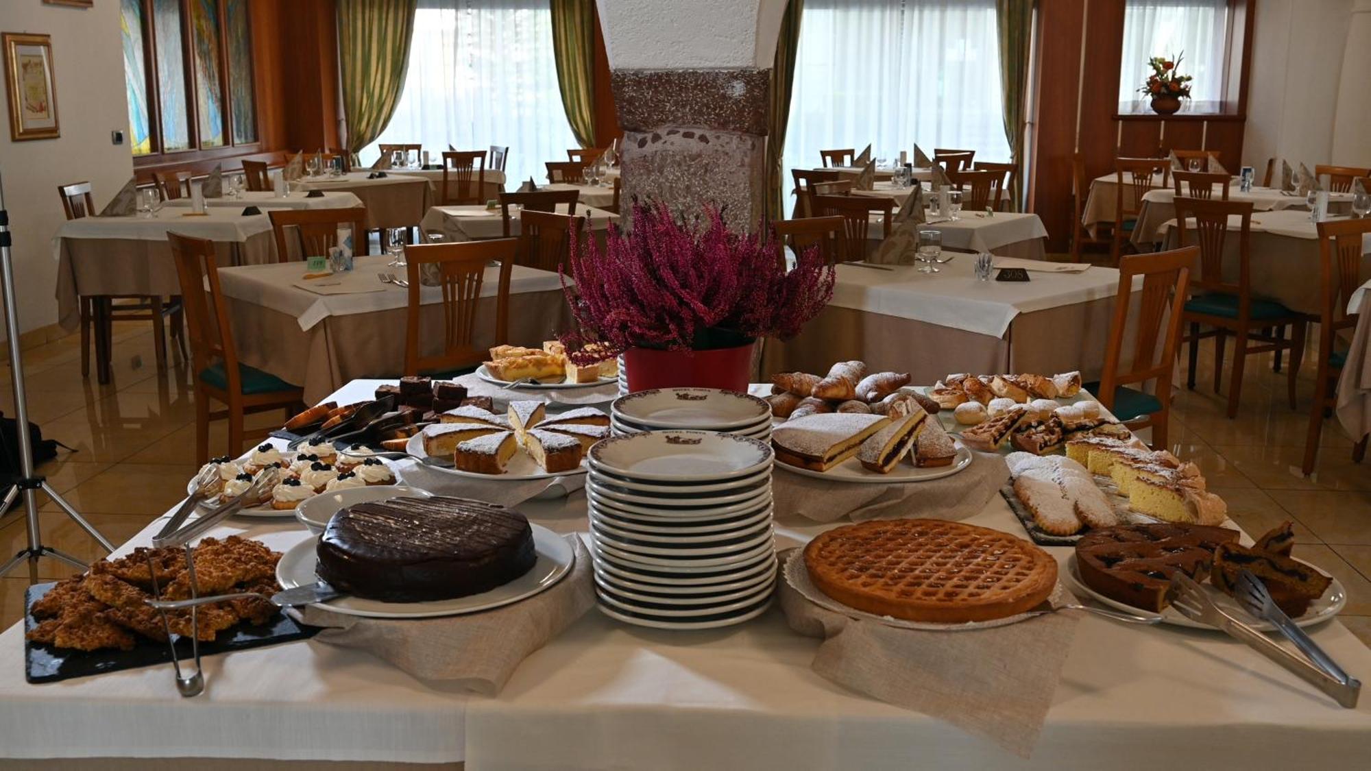 Hotel Posta Comano Terme Luaran gambar