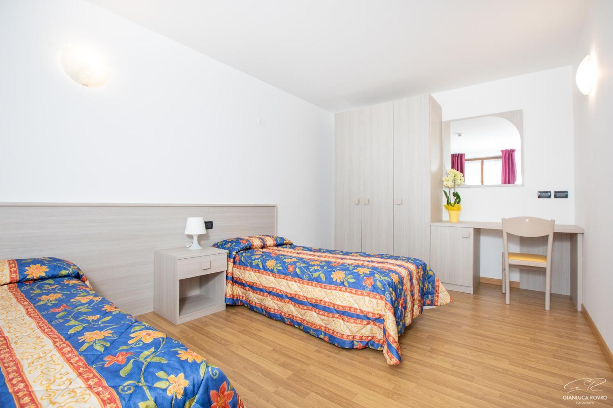 Hotel Posta Comano Terme Luaran gambar