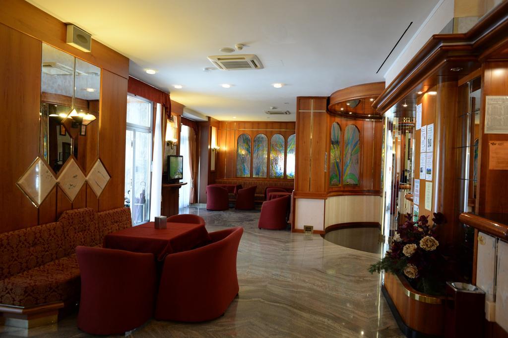 Hotel Posta Comano Terme Luaran gambar